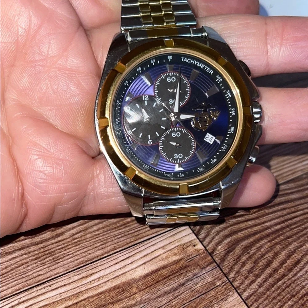 Elegant Two-Tone Metal Watch Marines The Few The Praud ..